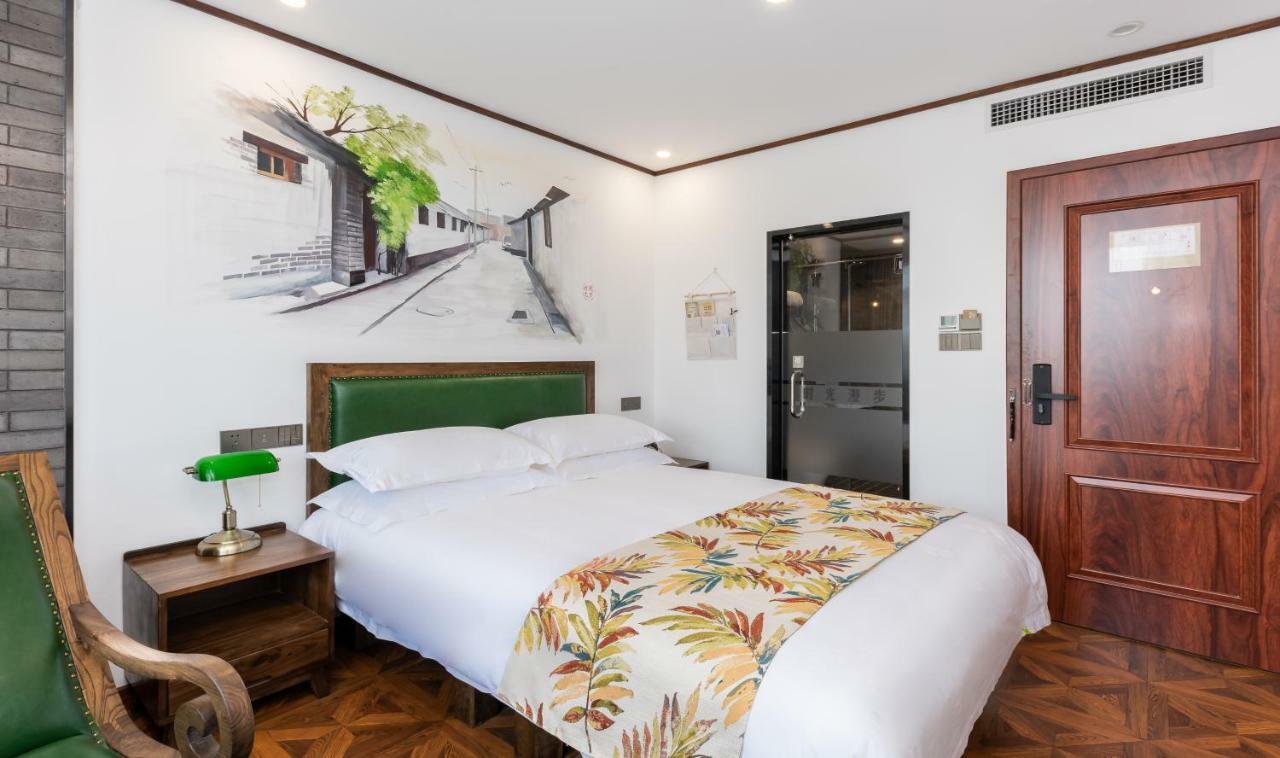 Nostalgia Hotel Near Prince Gong'S Mansion- Beihai Park, Tian'Anmen Square, Nanluoguxiang Hutong, Huguosi Hutong Snack Street, 5 Minutes Walk Away From Ping'Anli Subway Station, Free Ice Cream And Laundry Service,English Communication Well Peking Exteriör bild